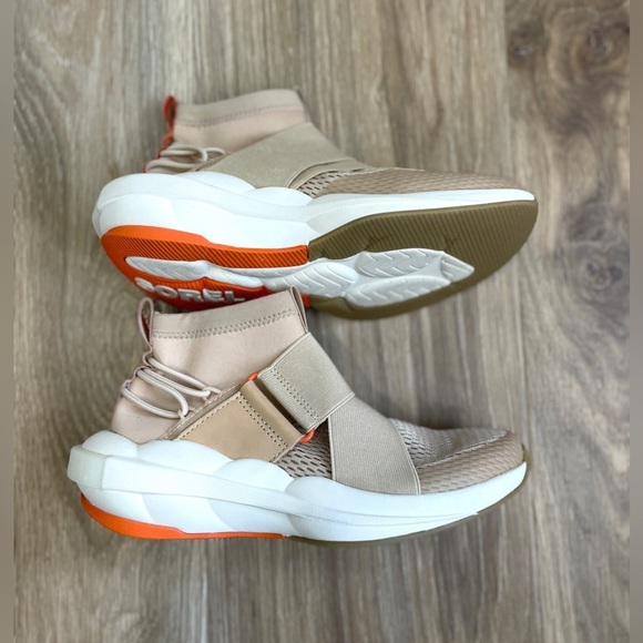 Sorel Women's Explorer Defy Mid Shoe Size 6 LNC - Picture 8 of 8